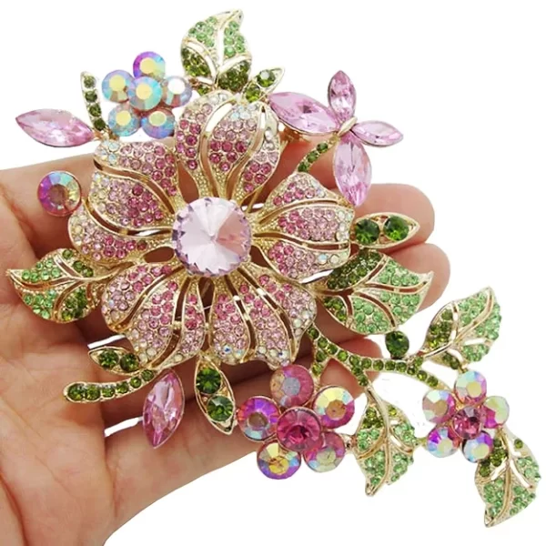 Brooches are Style